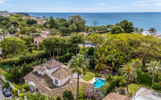 Villa dans la zone Estepona