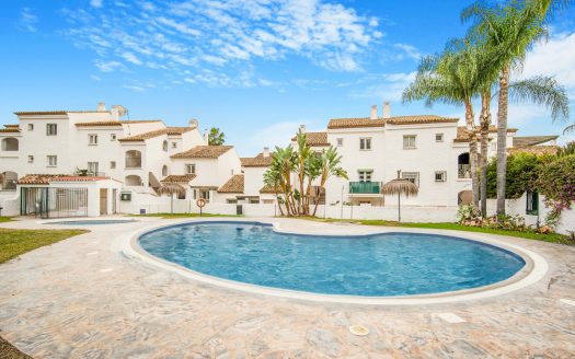 Town House en la zona de Estepona